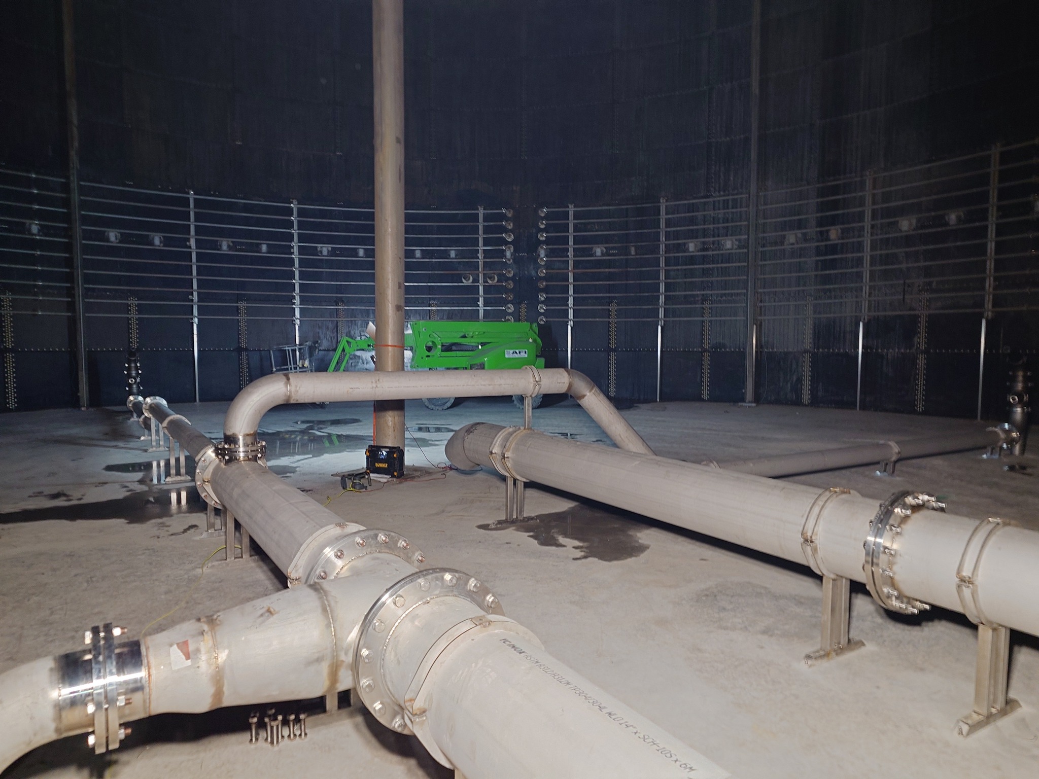 Large pipework installation